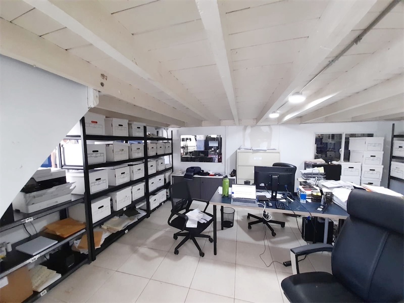 oficinas y locales comerciales - Local comercial en la Fe  2