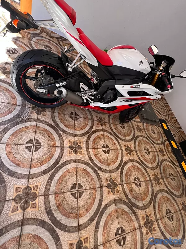 motores y pasolas - R6 poco usada con condiciones de carrera  9