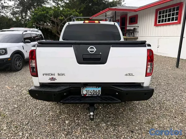 jeepetas y camionetas - Nissan frontier sl 2012 4