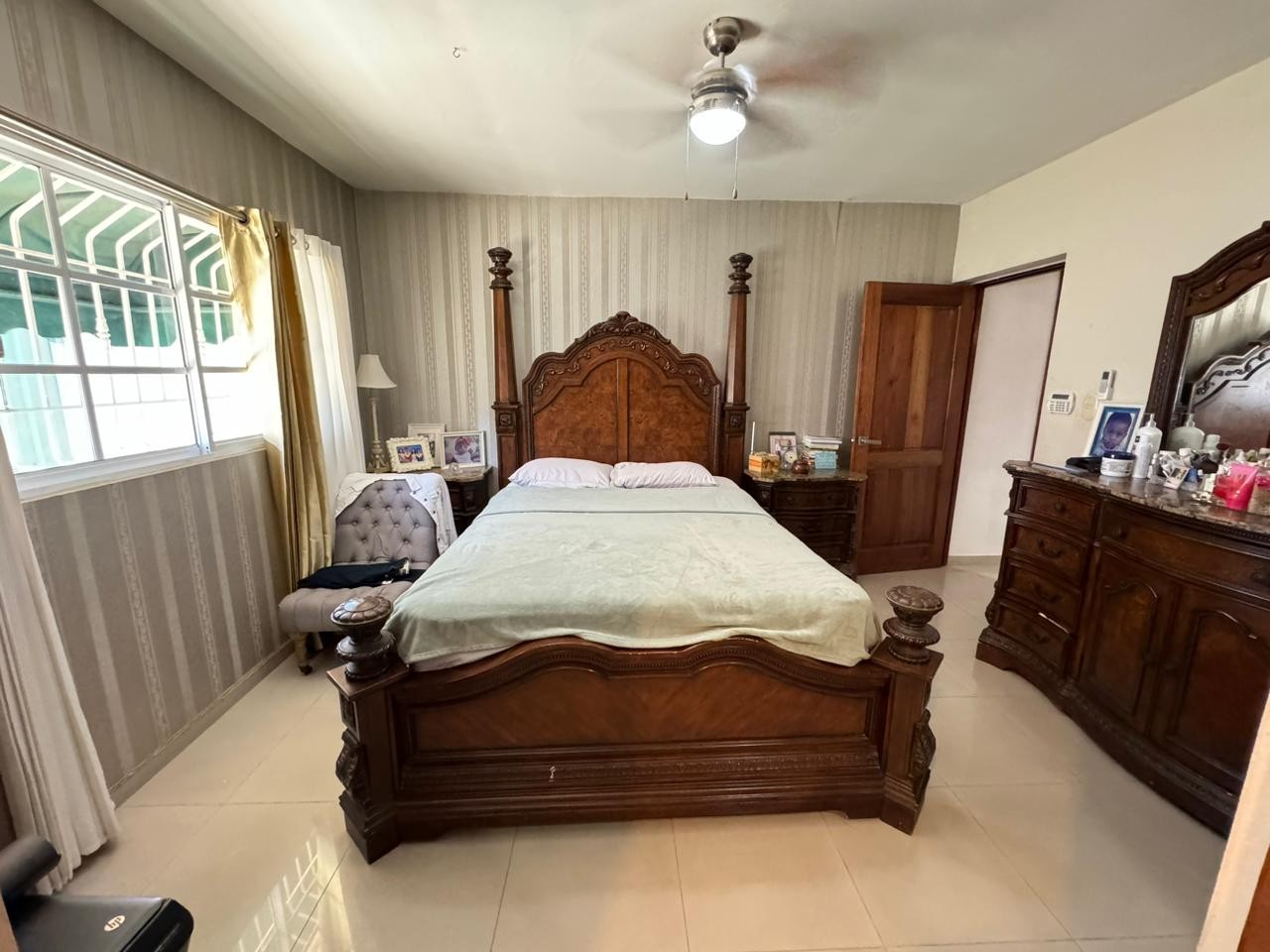 apartamentos - Apartamento en Venta
GALÁ
RD$8,000,000.00
Mantenimiento: RD$3,000.00

CARACTERÍS 1