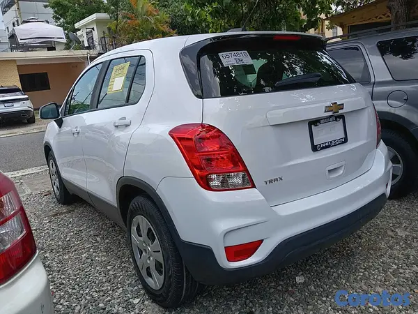 jeepetas y camionetas - CHEVROLET TRAX 2018 3