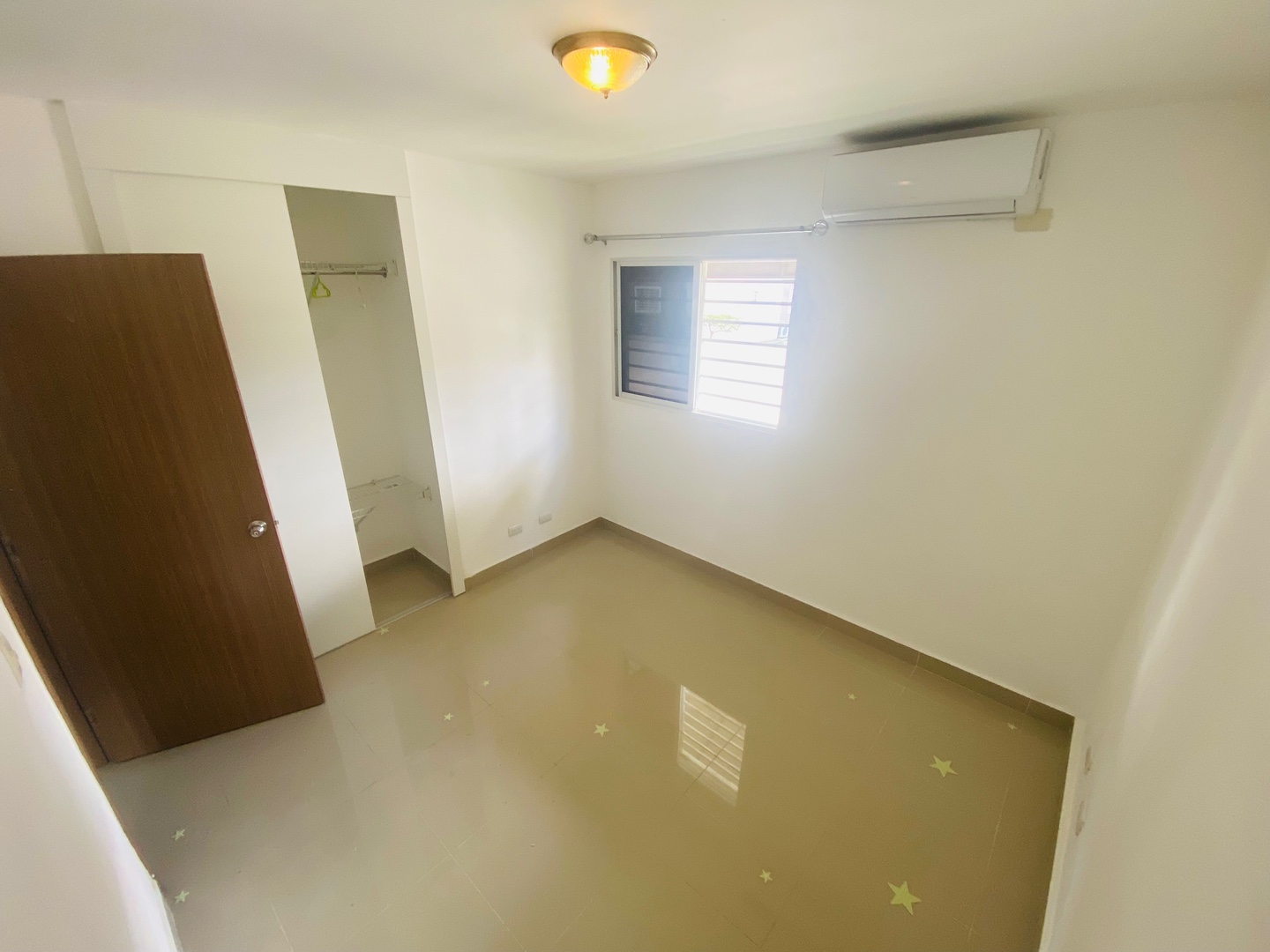 apartamentos - APARTAMENTO EN RENTA EN SANTIAGO DE LOS CABALLEROS EN LA AVENIDA HISPANOAMERICAN 4