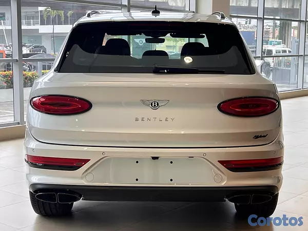 jeepetas y camionetas - Bentley Bentayga 5