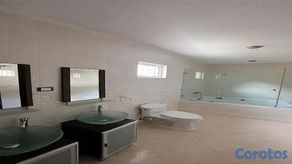 casas - Amplia Casa en Los Cacicazgos con 4 Habitaciones 10