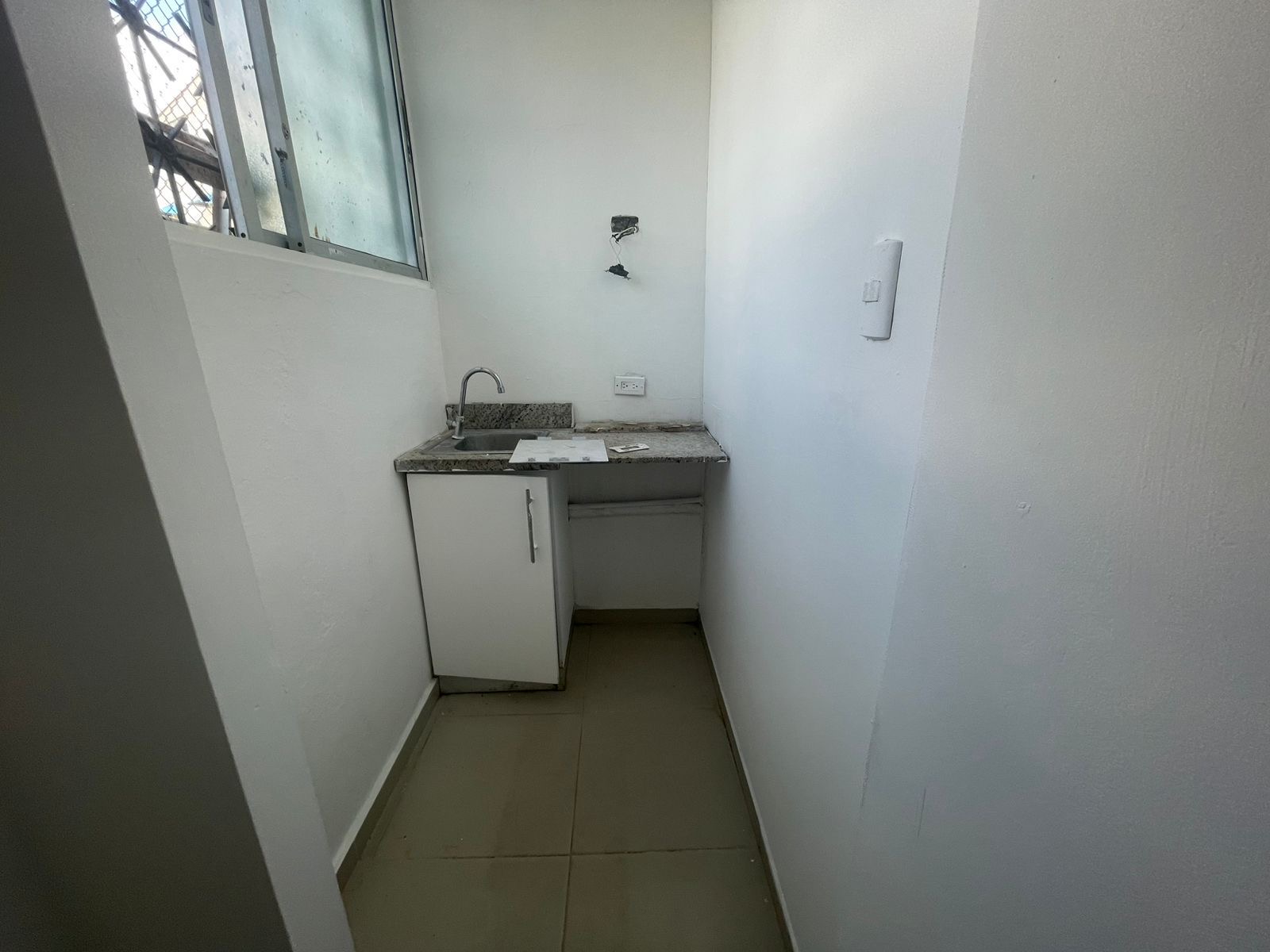 oficinas y locales comerciales - Alquiler local comercial primer nivel  3