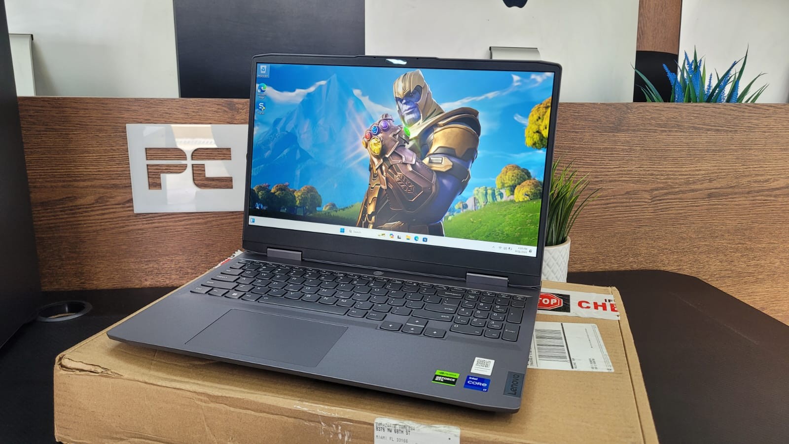computadoras y laptops - Lenovo LOQ 15 intel core i5 13va RTX 3050 16GB RAM 512GB SSD