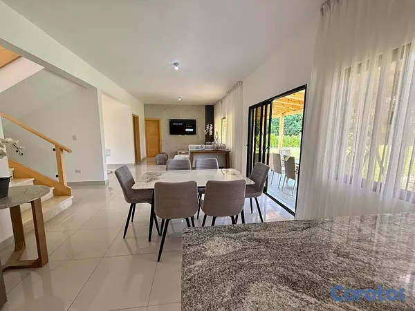 casas vacacionales y villas - 🔵Villa con Piscina 2 Niveles en Juan Dolio 18
