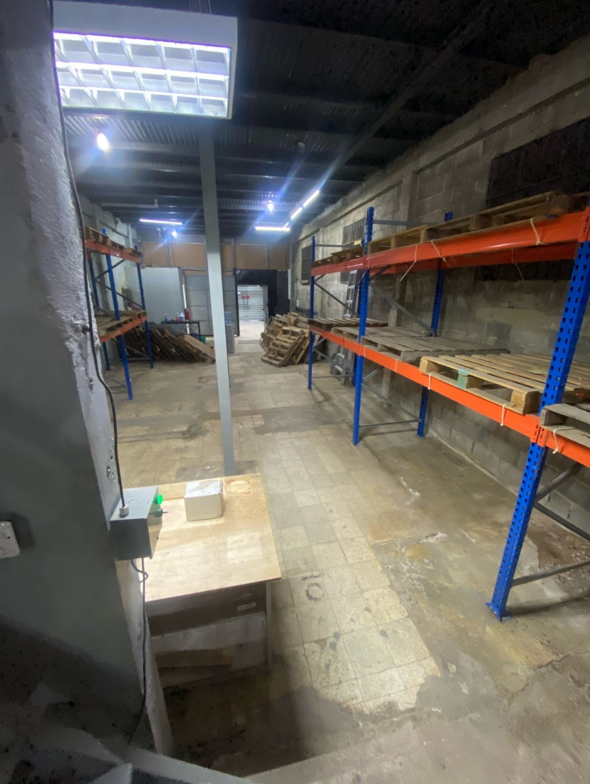oficinas y locales comerciales - se vende  1