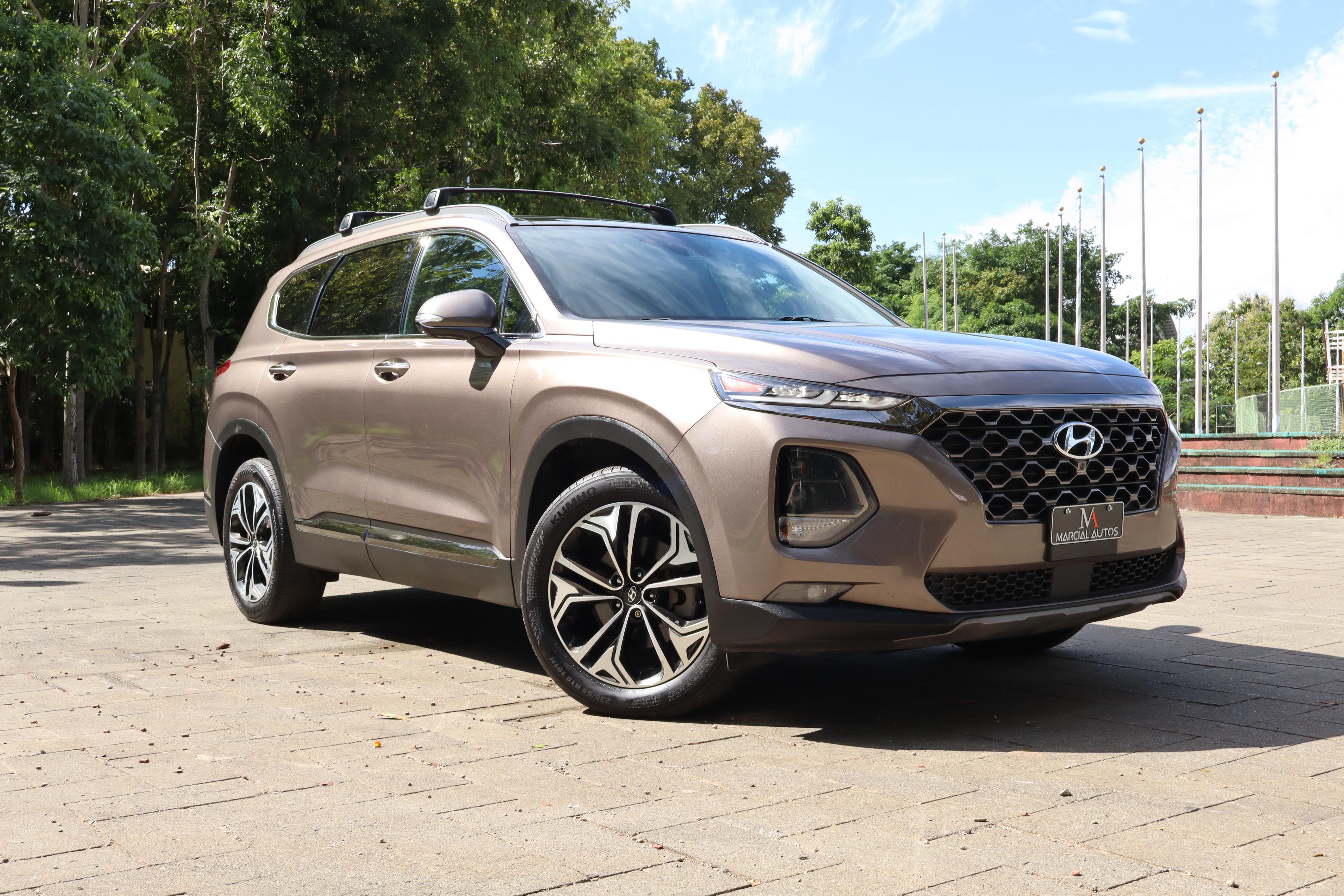 jeepetas y camionetas - Montate en esta impecable lujosa espaciosa hyundai santa fe limited 2020