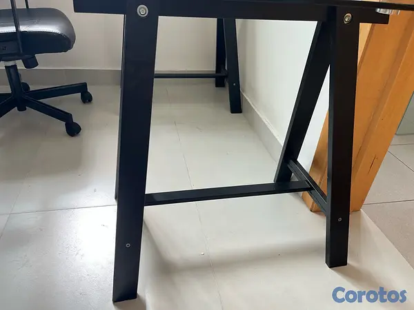 decoración y accesorios - Escritorio moderno  4