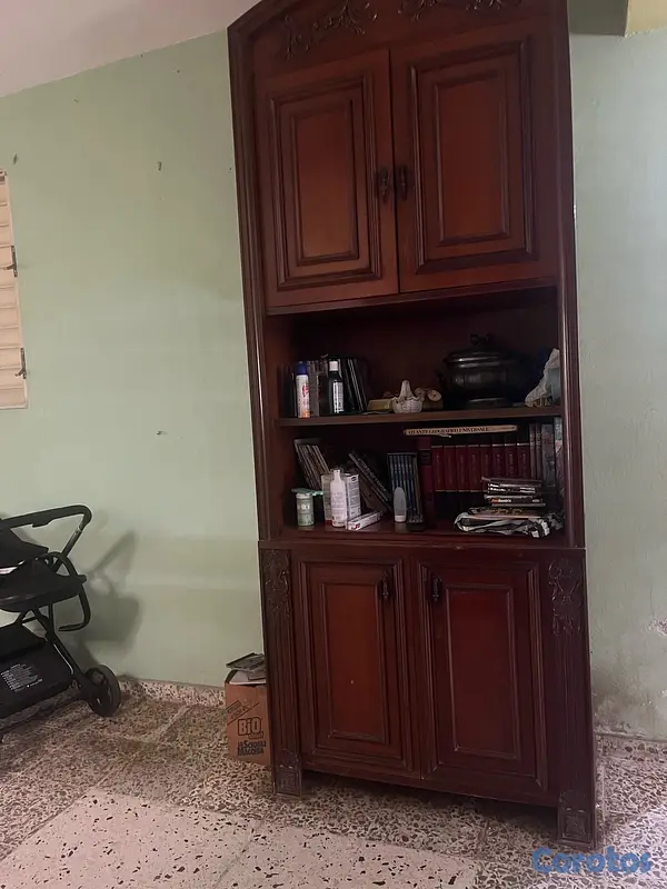 decoración y accesorios - vetrina en caoba  3