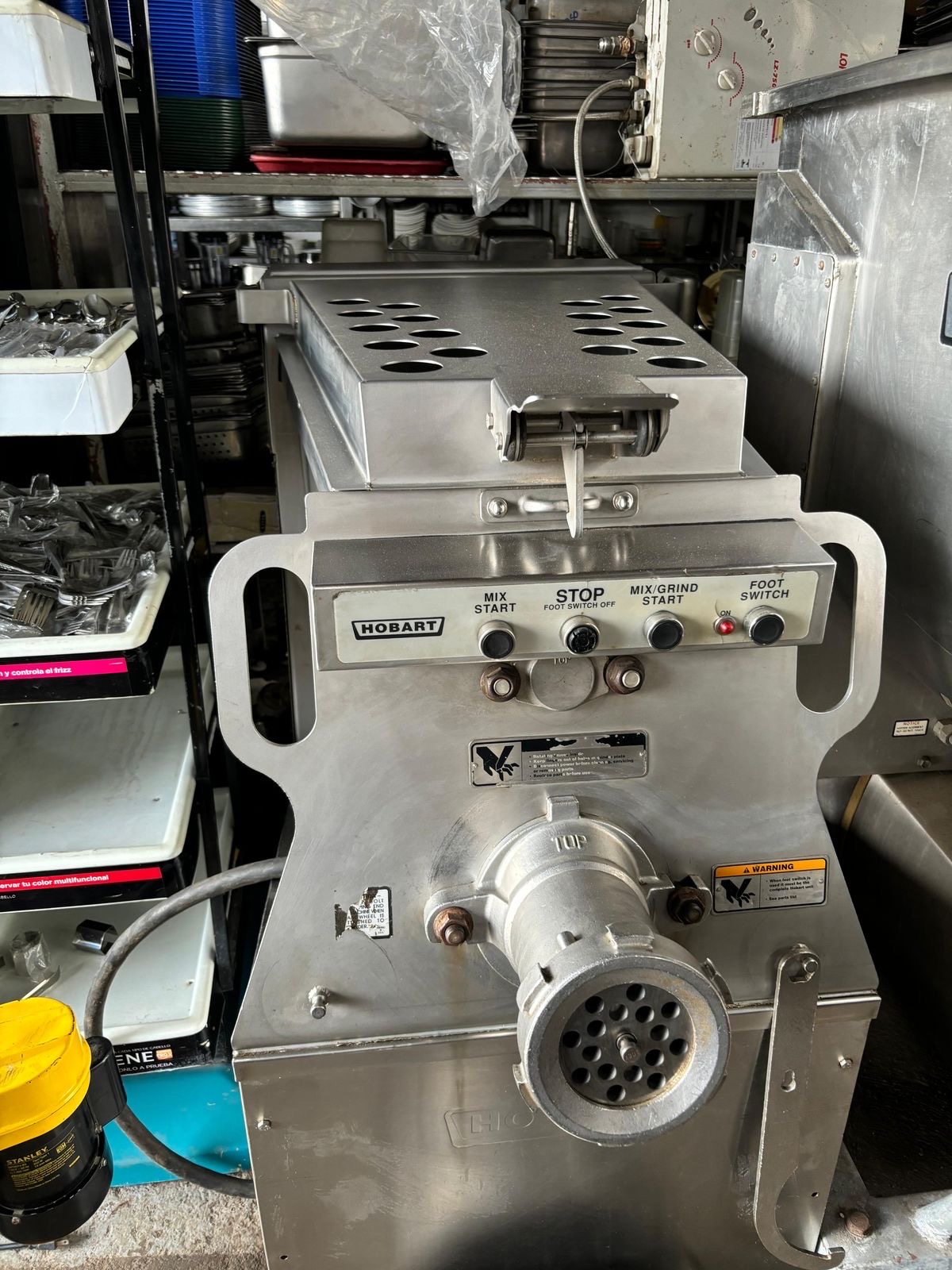 equipos profesionales - Molino de carne Hobart  1