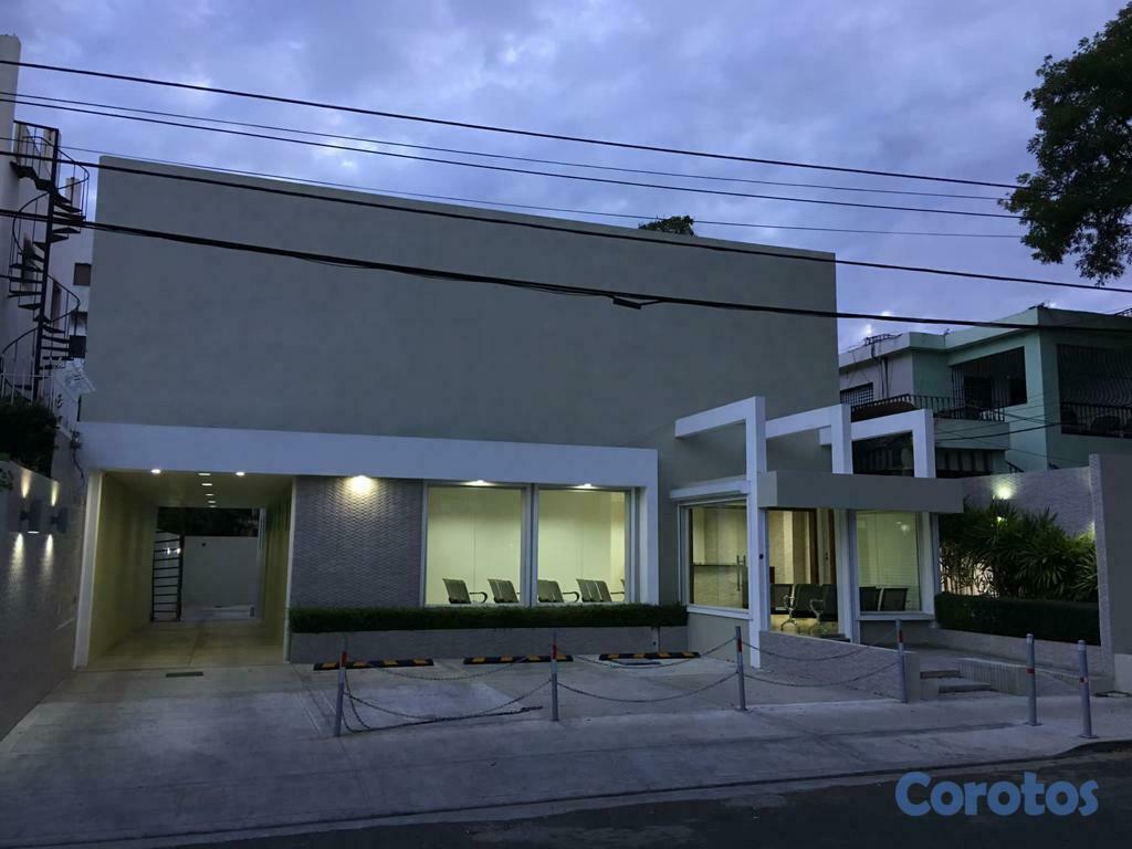 apartamentos - Edificio Comercial en Gascue 1