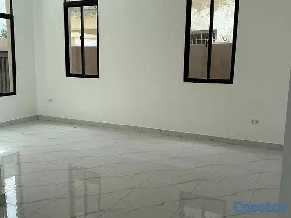casas - CASA MODERNA EN VENTA DE DOS NIVELES, SANTIAGO. 6
