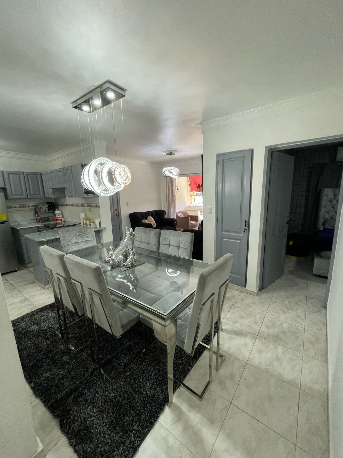 apartamentos - Alquiló klm 9 independencia tres hab dos baños 