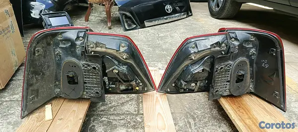 jeepetas y camionetas - vendo pieza  9
