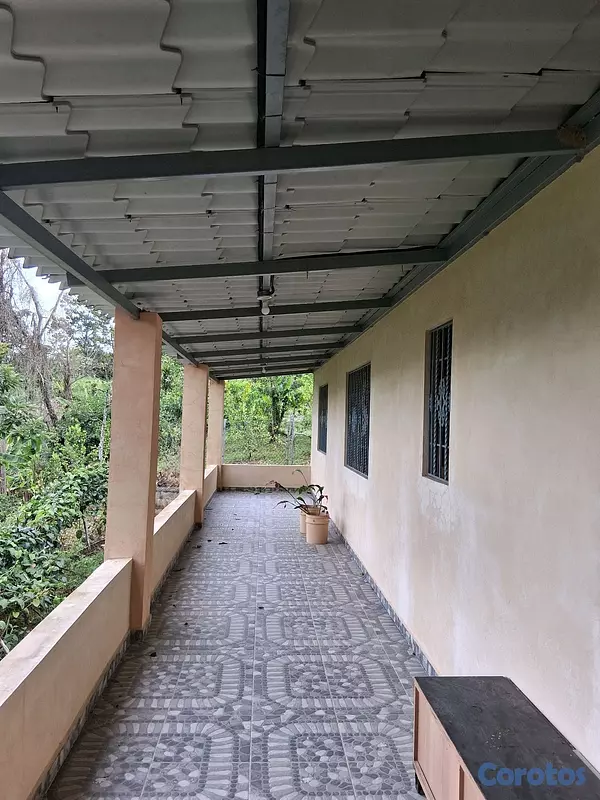 casas - casa con 4 tareas de terrenos,deslindada 11
