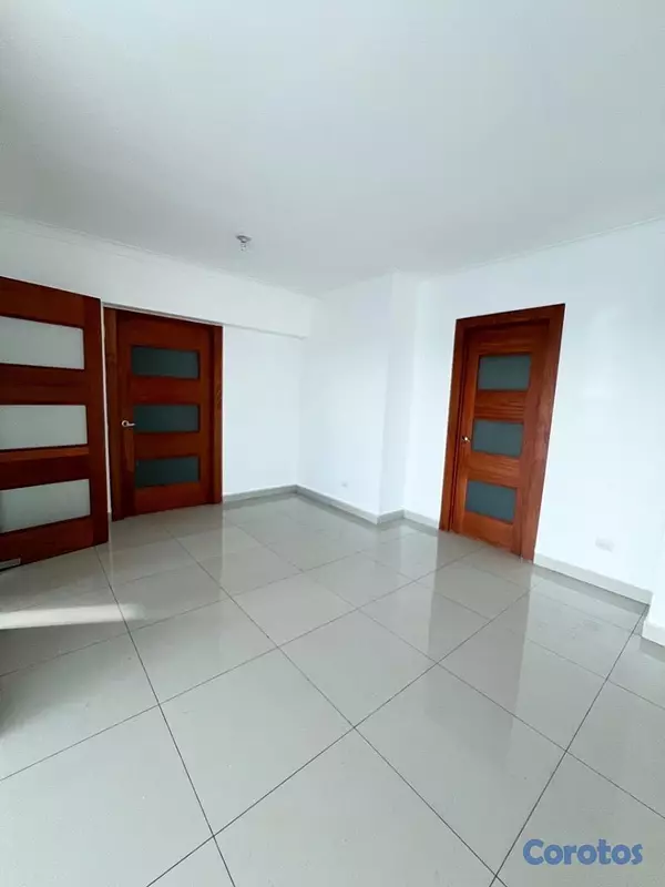apartamentos - Alquiler de apartamento en Renacimiento de 3 habit 4