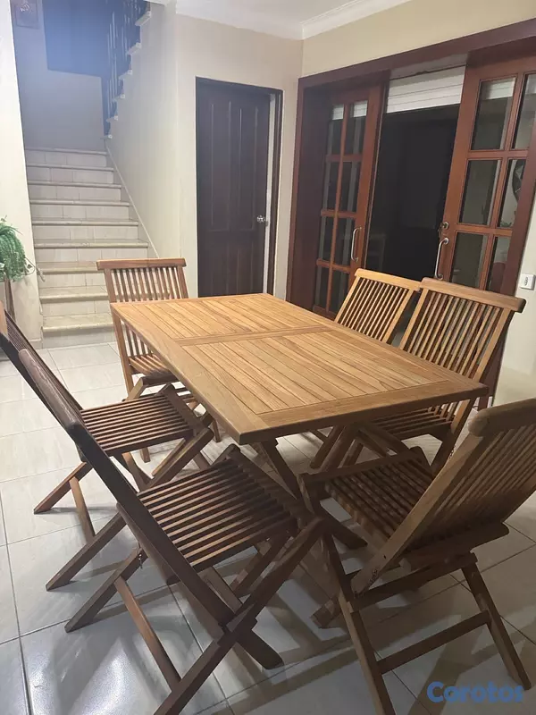 muebles y colchones - Mesa de madera con 7 sillas todo plegable fácil de guardar  4