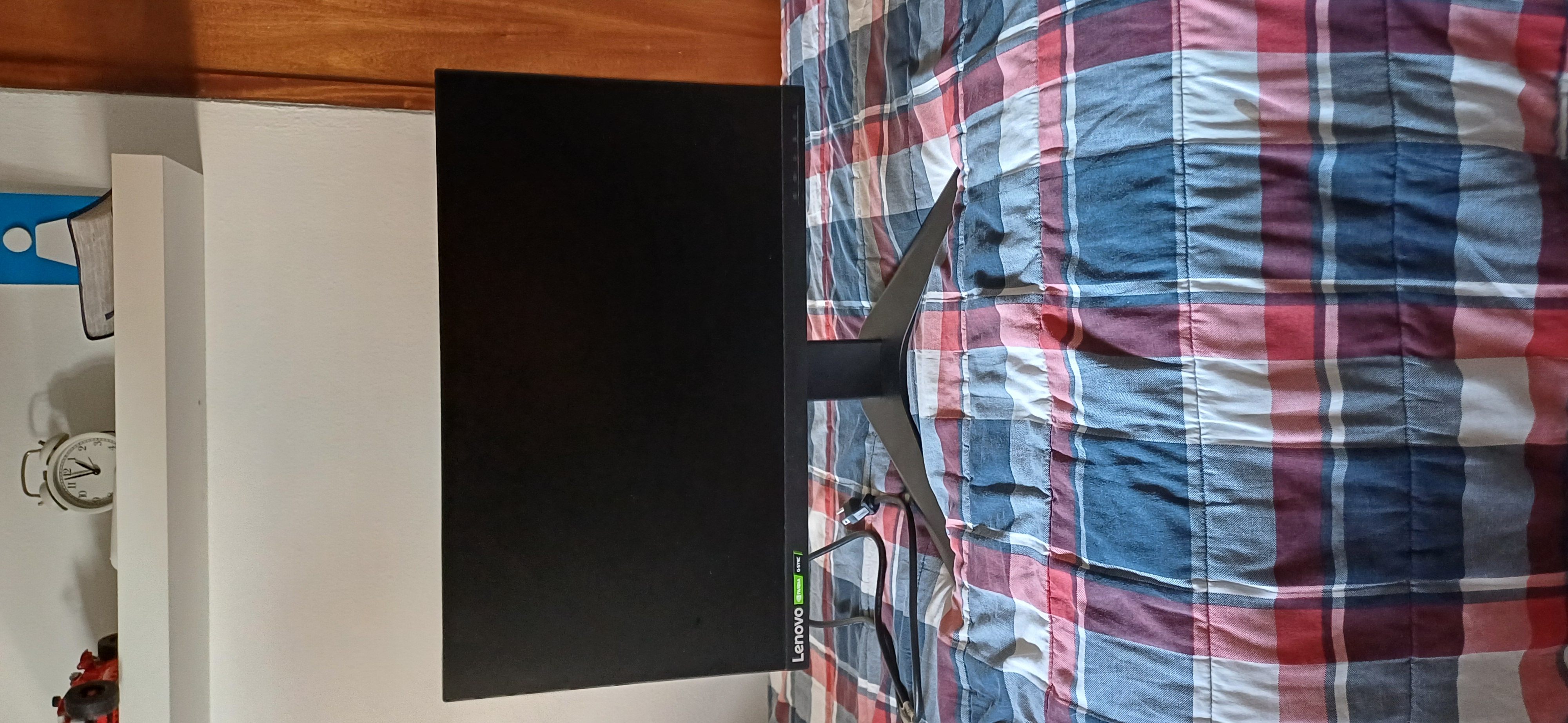 consolas y videojuegos - Monitor Lenovo 24.5" 144hz , 1ms de respuesta.