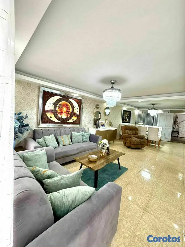 casas - Vendo Casa de 2 Niveles en Viejo Arroyo Hondo 1