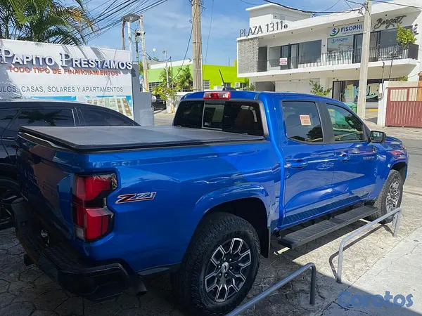 jeepetas y camionetas - Chevrolet Colorado Z71 2023 4