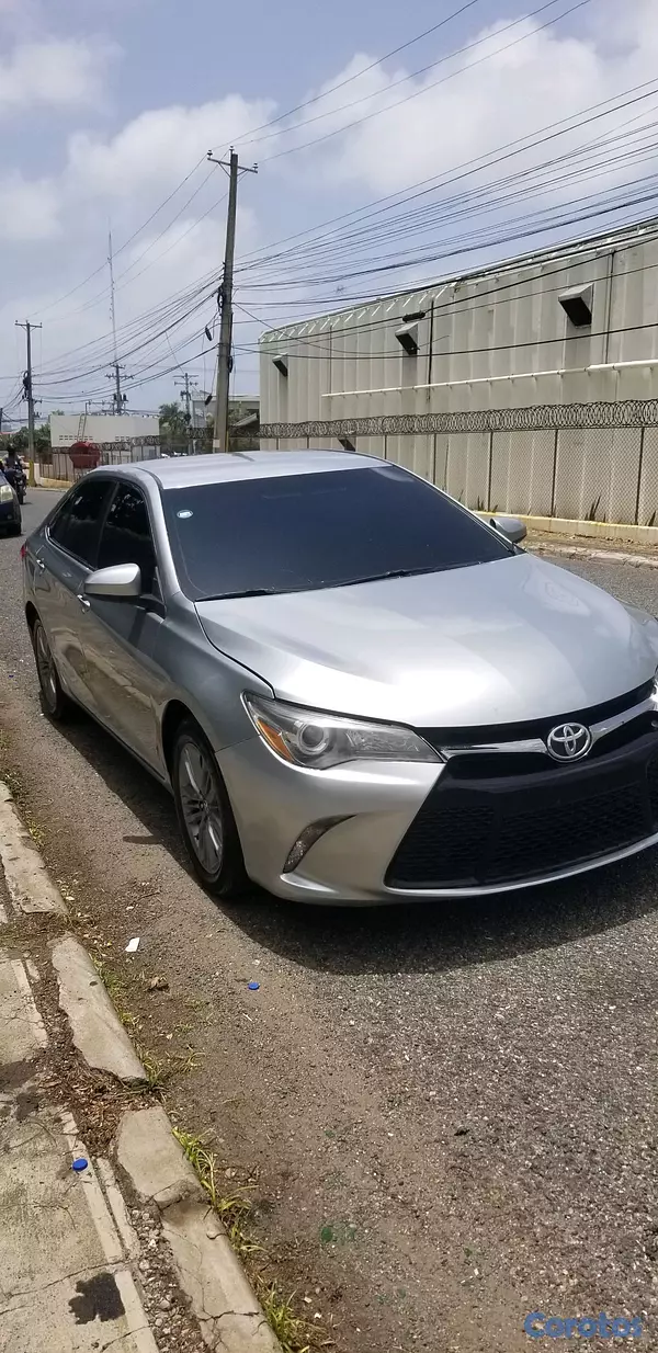 carros - toyota camry se 2017 como nuevo  5