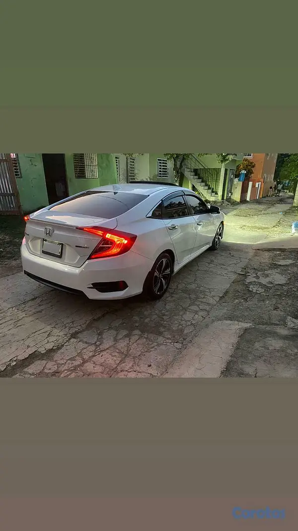 carros - Honda Civic touring  2