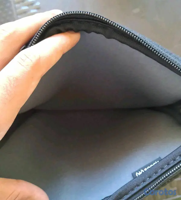 celulares y tabletas - 2 Ipad color silver usadas como nuevas, 1 cargador, 1 tiene su cover como nuevo. 8