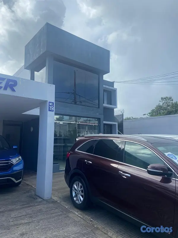 oficinas y locales comerciales - Local primer nivel Urbanizacion Fernandez  3
