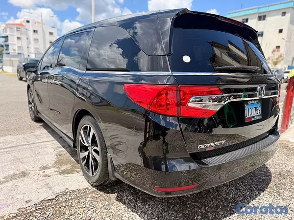 jeepetas y camionetas - Honda Odyssey Elite 2018 3