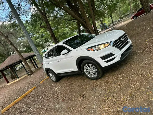 jeepetas y camionetas - Hyundai Tucson SE 2019 2