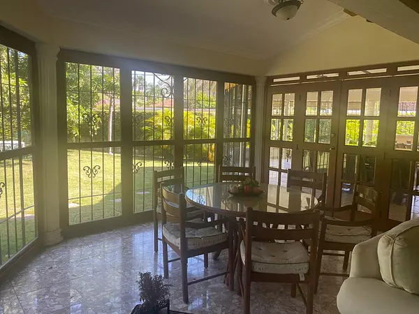 casas - Se vende casa en Arroyo Hondo III 4