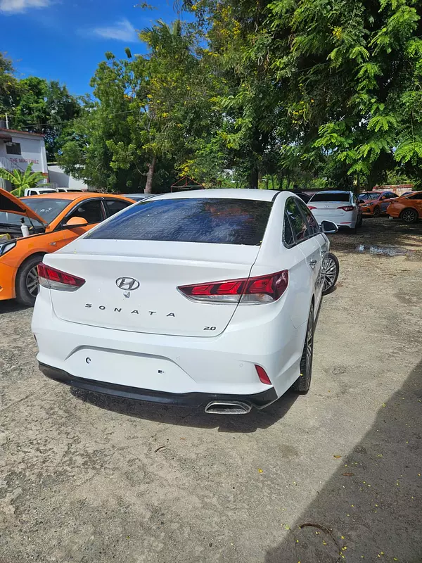 carros - HYUNDAI SONATA 2018 BLANCO GASOLINA 4