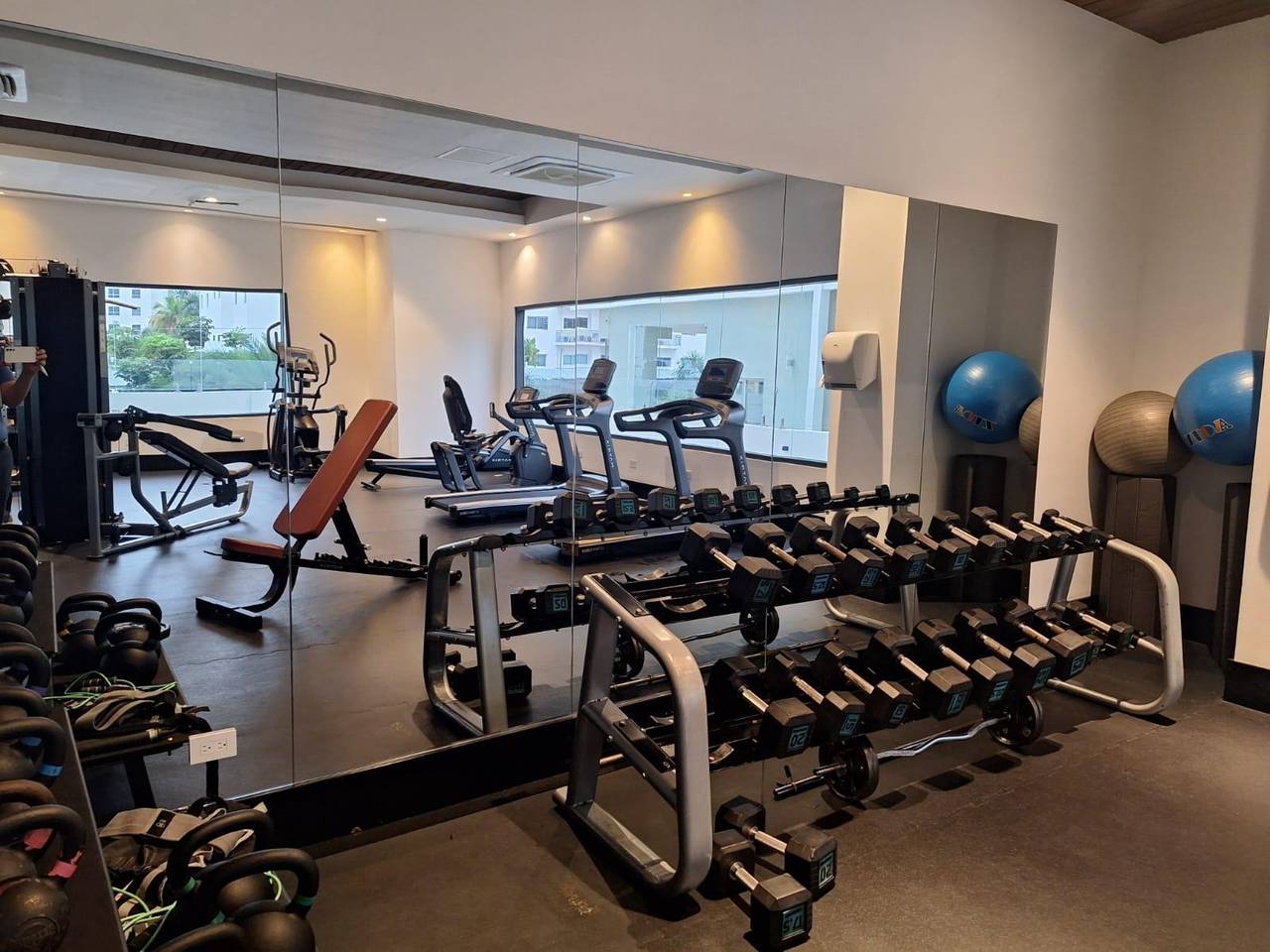 apartamentos - Elegancia y Confort en el Corazón de Piantini 4
