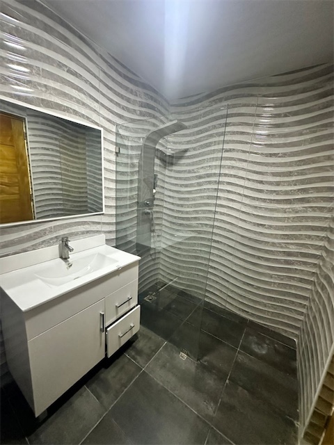 apartamentos - Venta de apartamento 3er nivel en corales del sur Santo Domingo este  6