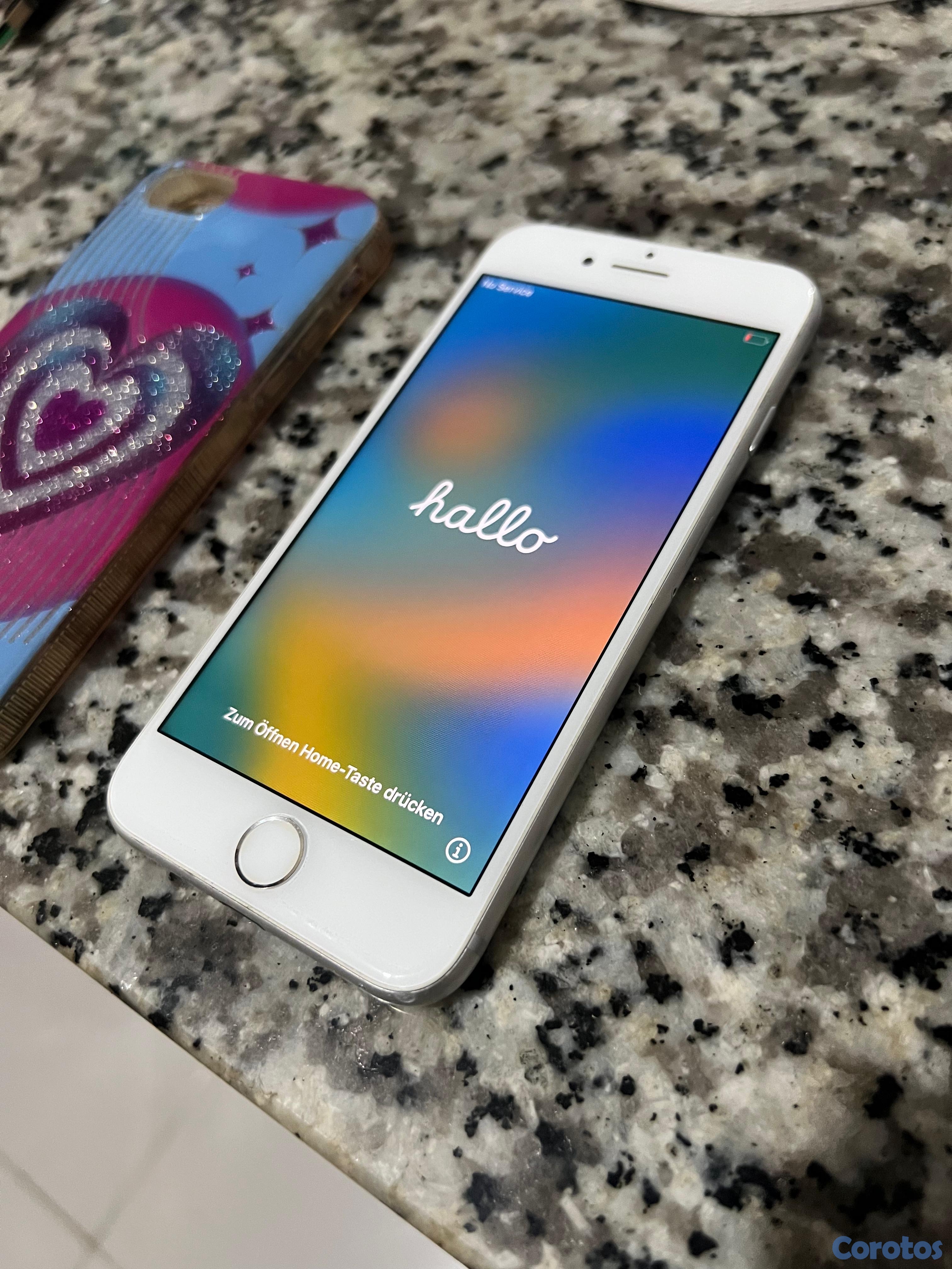 celulares y tabletas - Vendo iPhone 8 mini  4