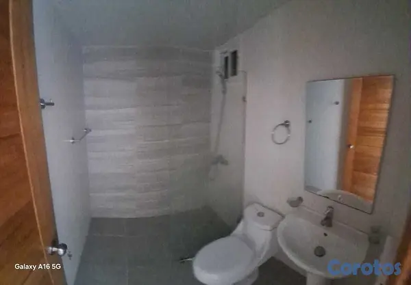 apartamentos - Rento apartamento sin amueblar en el millon  4
