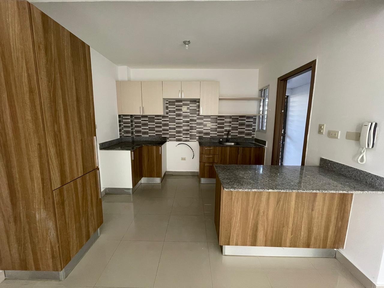 apartamentos - se renta apt, estilo resort con casa club en la av. Hispanoamérica, Santiago. RD 5