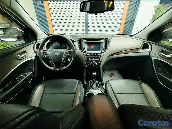 jeepetas y camionetas - Hyundai Santa Fe Sport  10