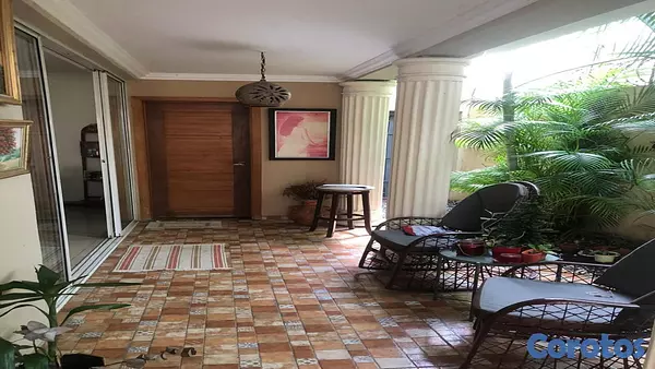 casas - Venta de casa en Arroyo Hondo con piscina 5