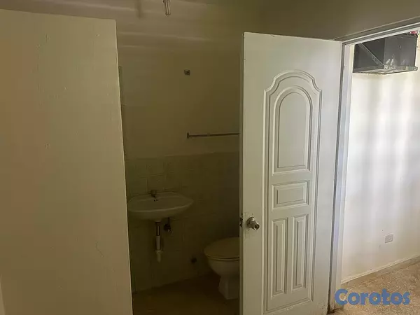 apartamentos - Alquiler apartamento clásico en Piantini  8