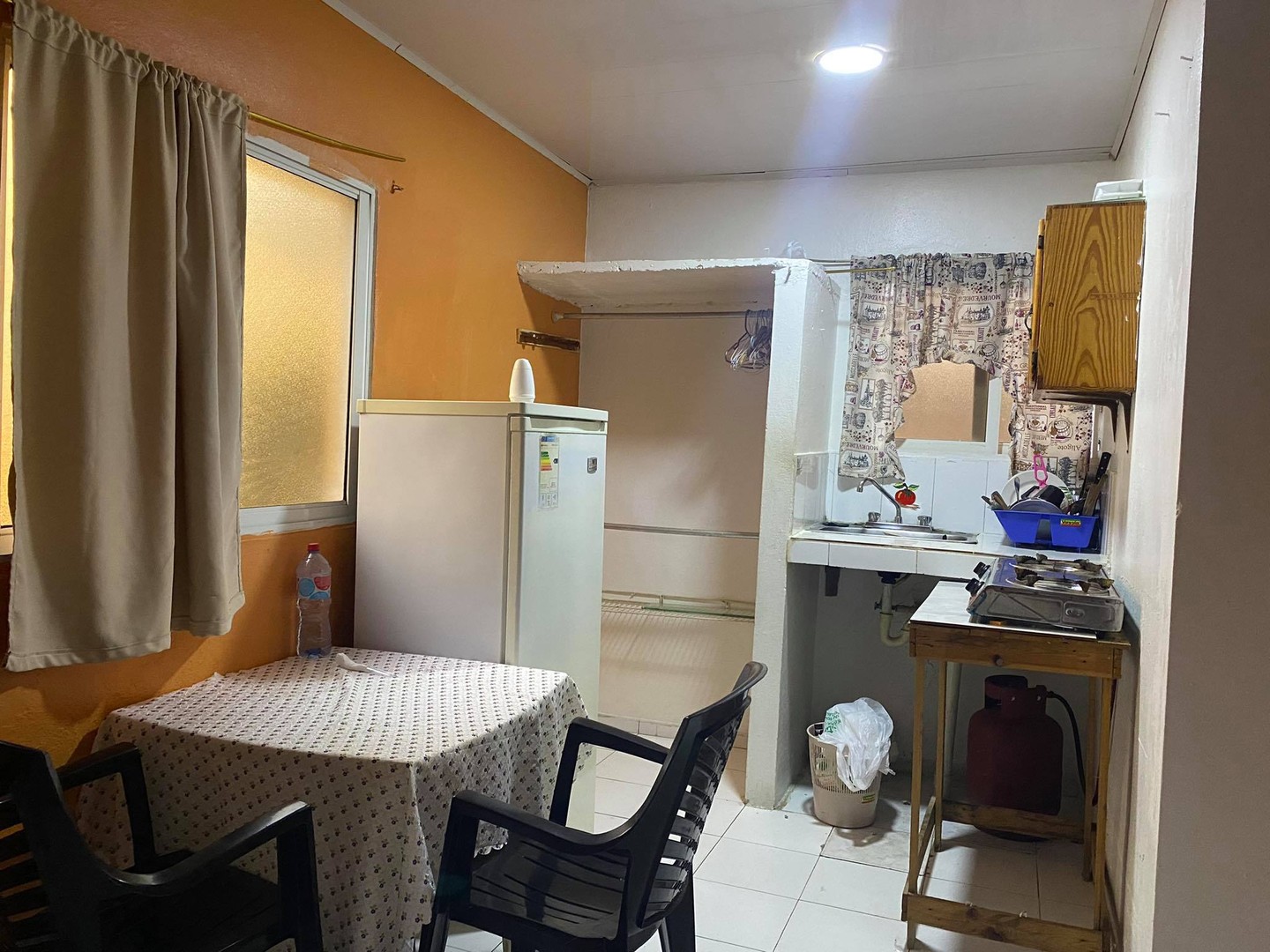 apartamentos - Alquiler Apartamento Estudio Amueblado Ubicado en la Zona Colonial 3