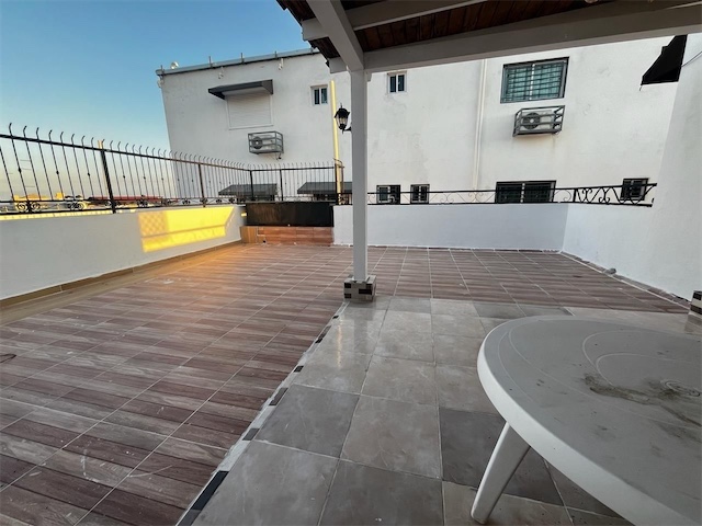 apartamentos -  apartamento de 195mts en el cacique 4ta con terraza Distrito Nacional