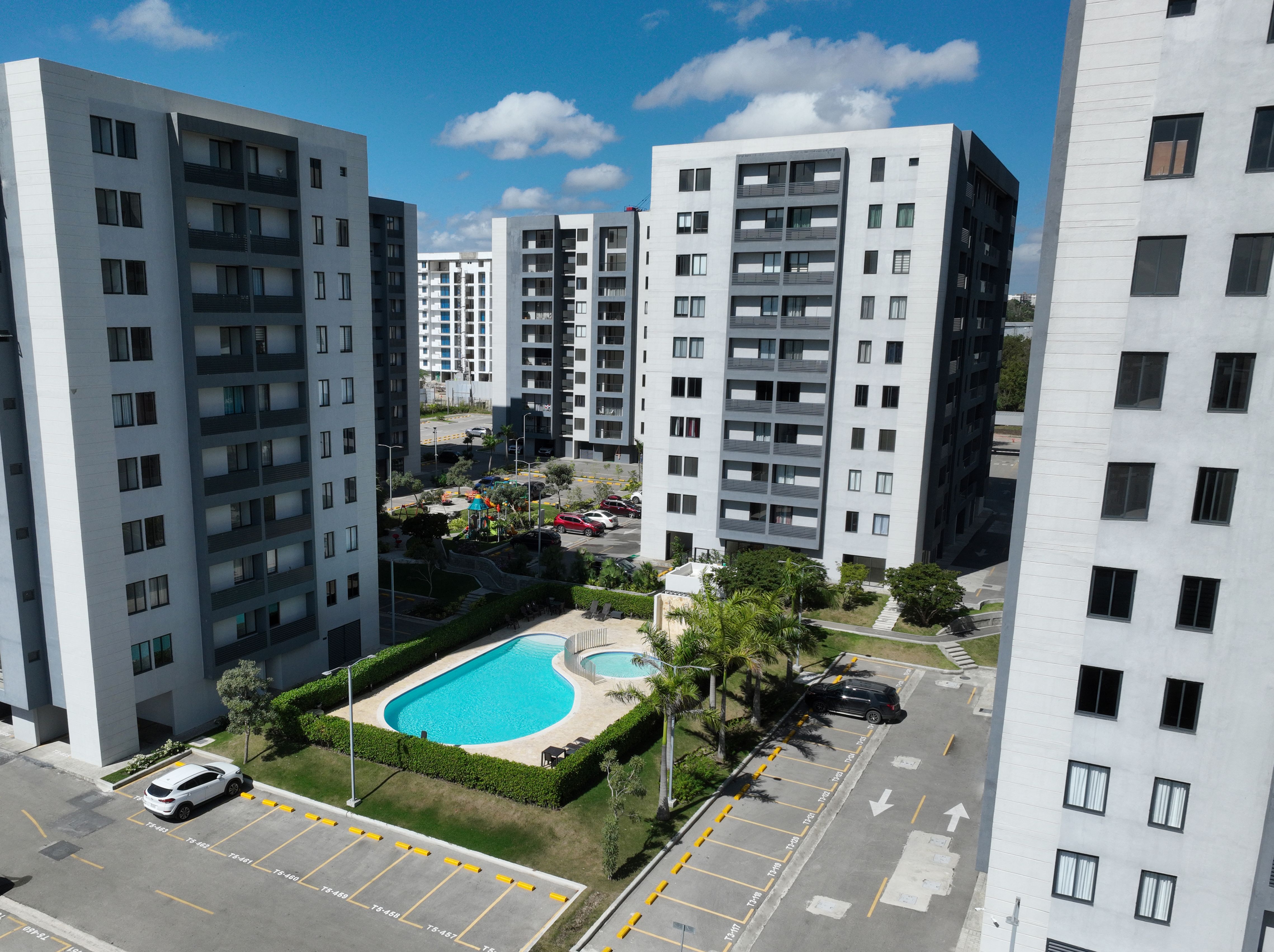 apartamentos -  apartamento En Avenida Hispanoamericana, santiago 0