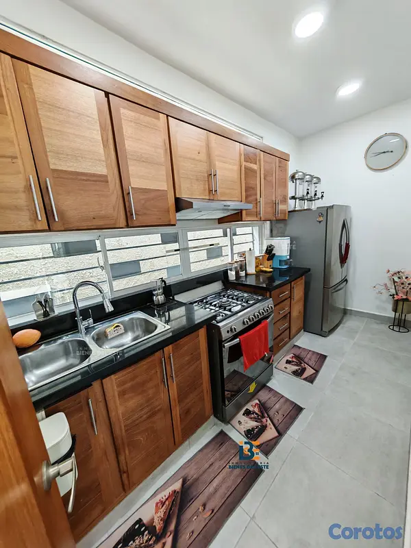 casas - VENDO moderna Casa con finos detalles y acabados d 5