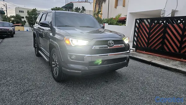 jeepetas y camionetas - Toyota 4runner límited 2016 13