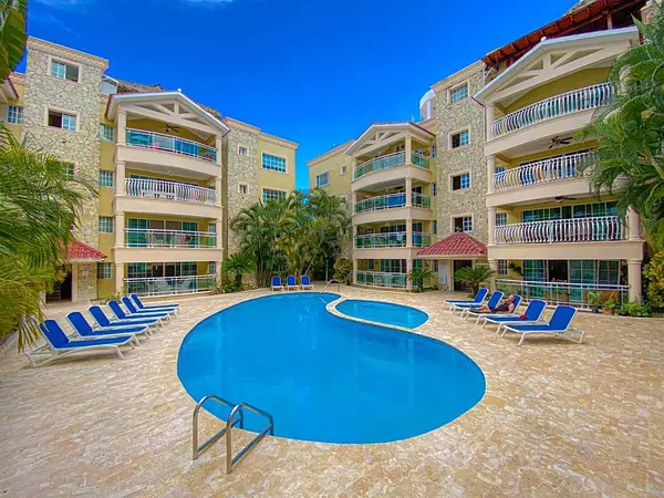 apartamentos - Se vende apartamento amueblado en Bávaro 5