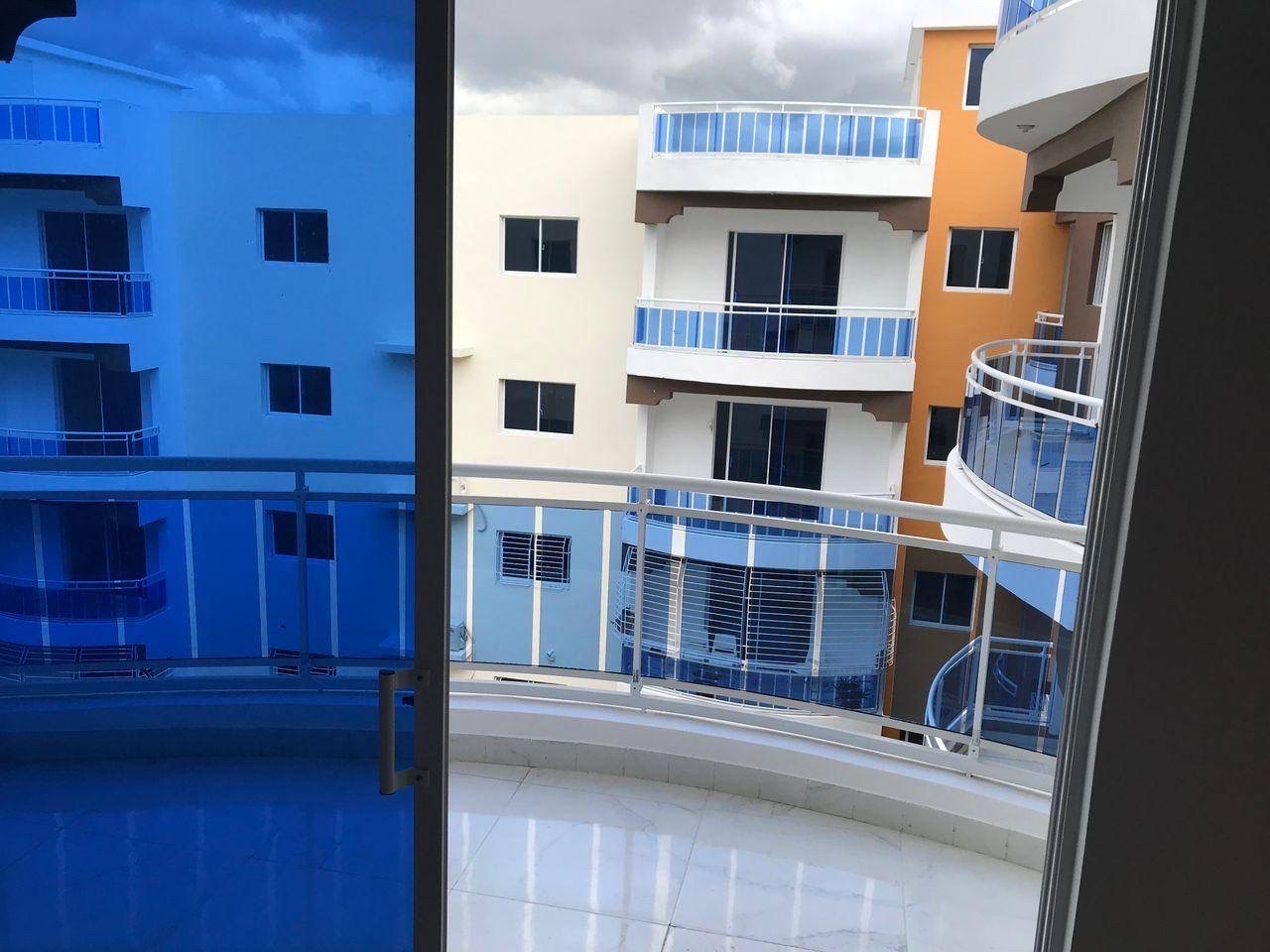 apartamentos - venta de apartamento en Alma Rosa 1 Santo Domingo este  4