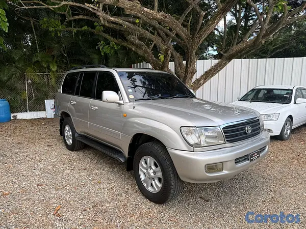 jeepetas y camionetas - Toyota land cruicer 2001 3